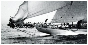 RELIANCE, closeup of action at the bow, 1903